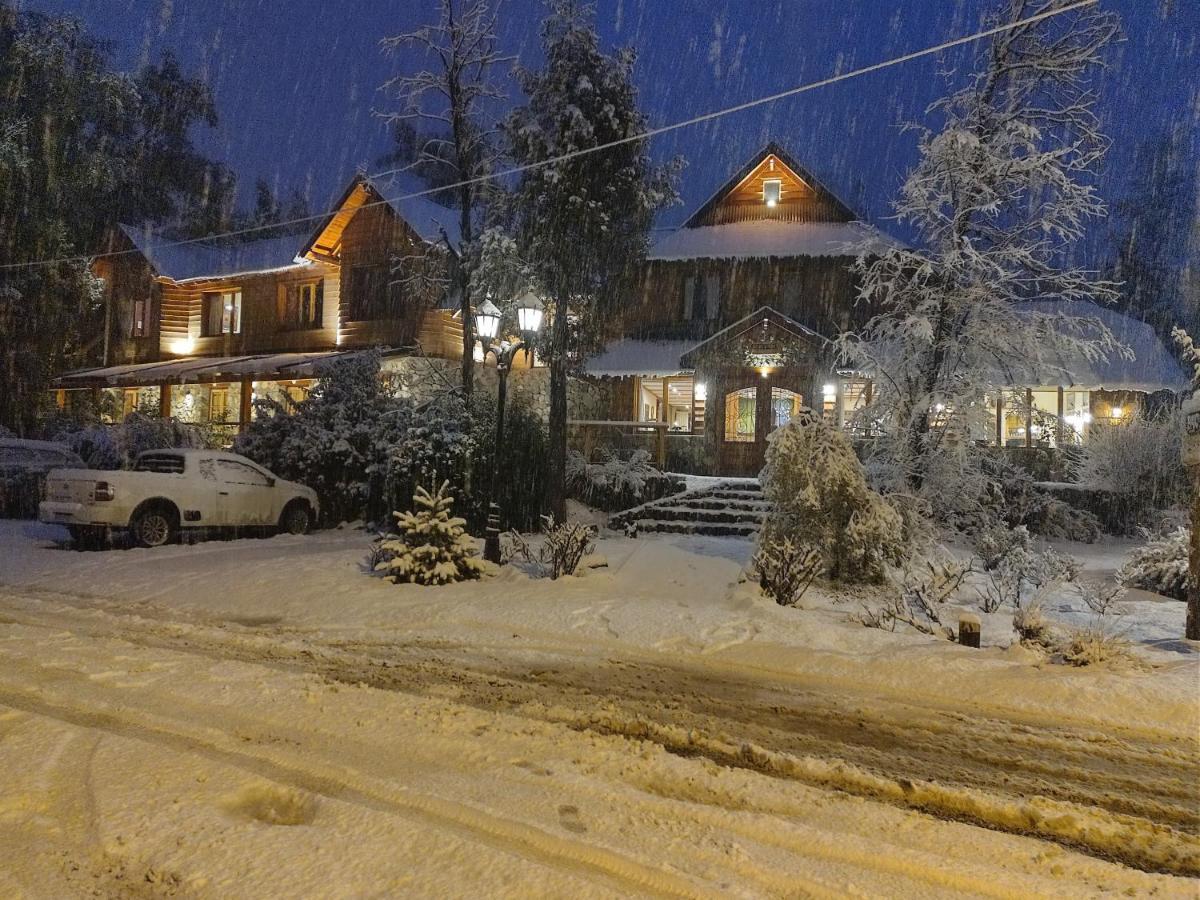 Hosteria Bajo Cero Villa La Angostura Exteriör bild