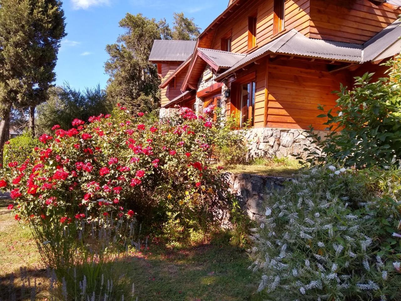Hosteria Bajo Cero Villa La Angostura Exteriör bild